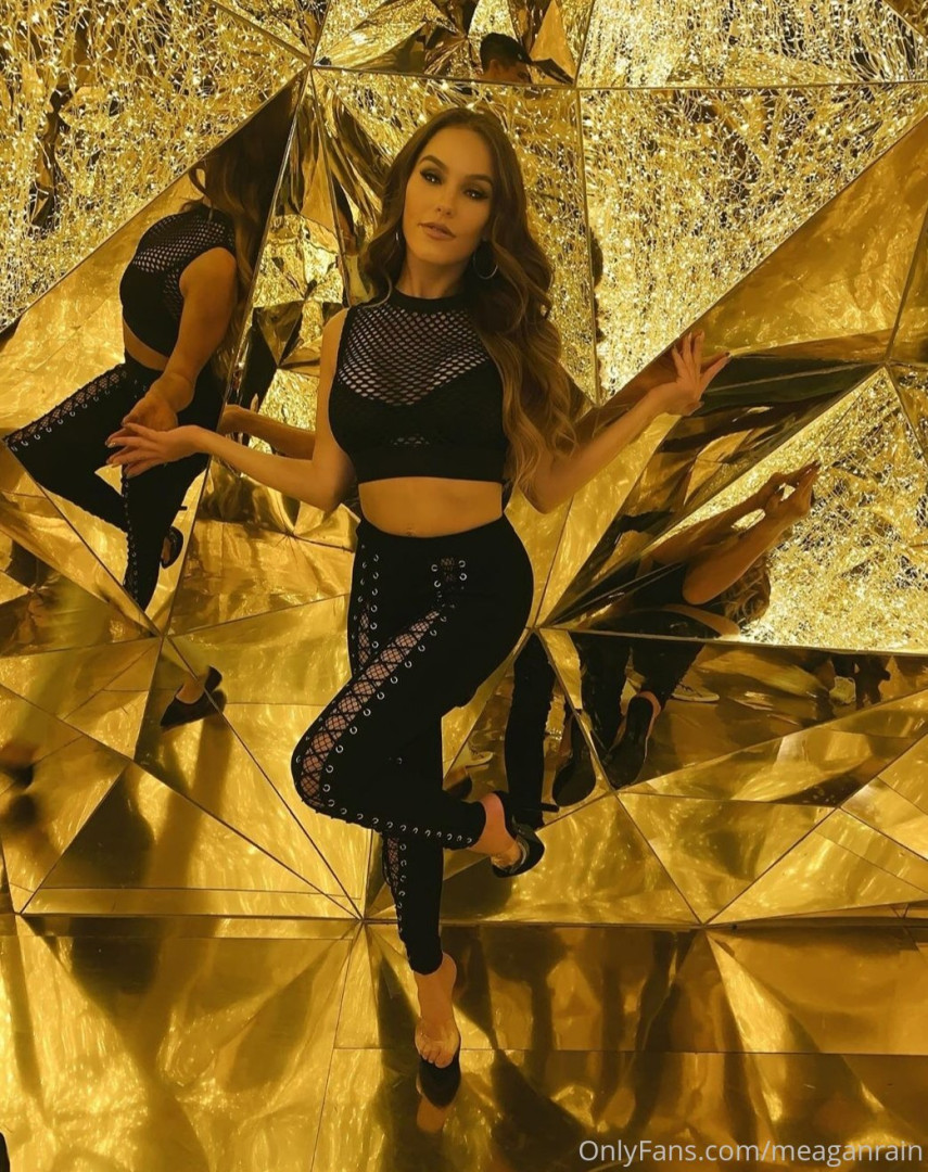 Photo by meganrain published on October 17,2023 05:45:17 - BestThots