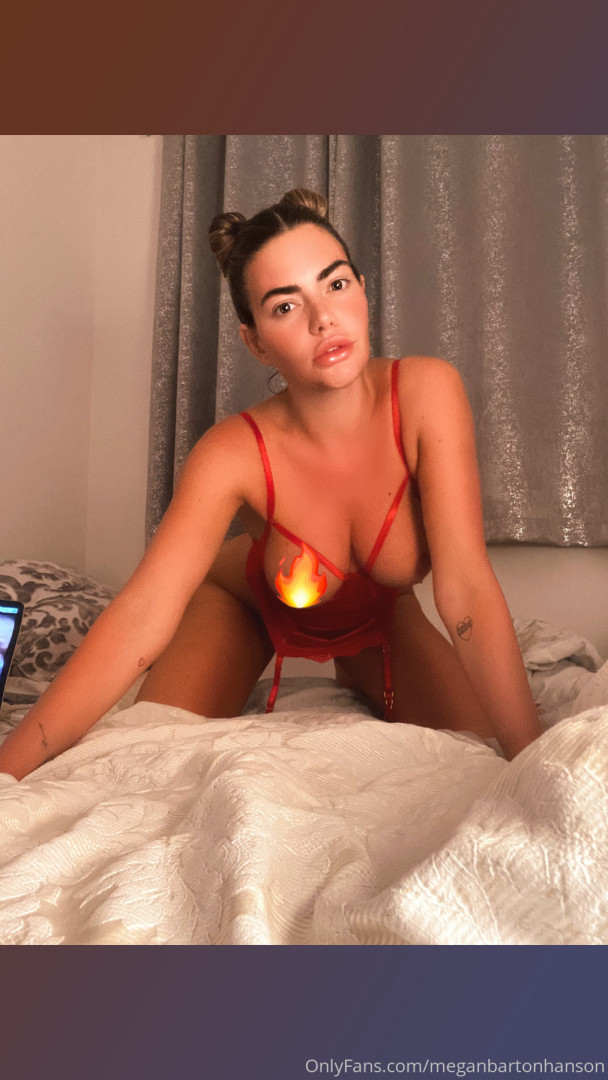 Photo by meganbartonhanson published on October 16,2023 18:41:09 - BestThots