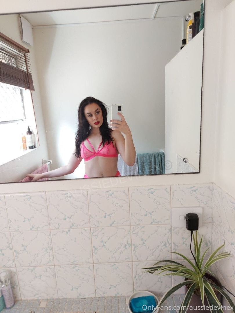 Photo by itsbellamichaels published on June 27,2023 16:32:37 - BestThots