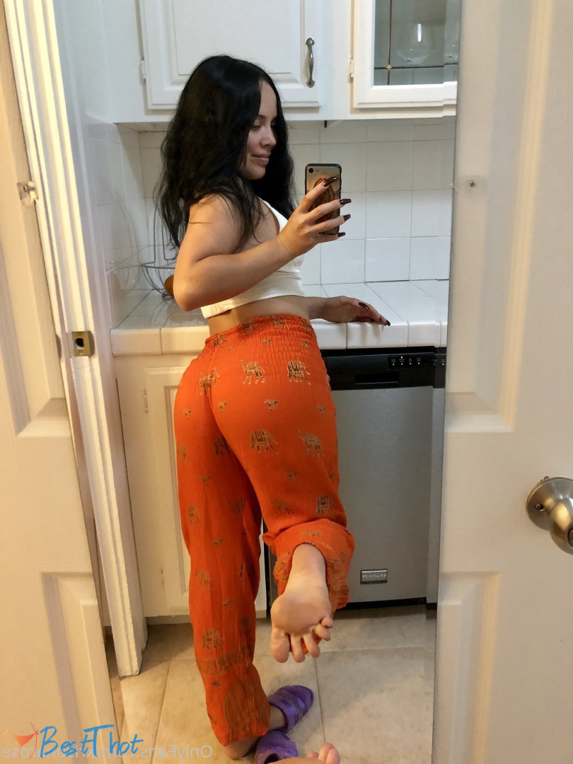 Photo by kristinarose published on December 13,2024 08:03:24 - BestThots