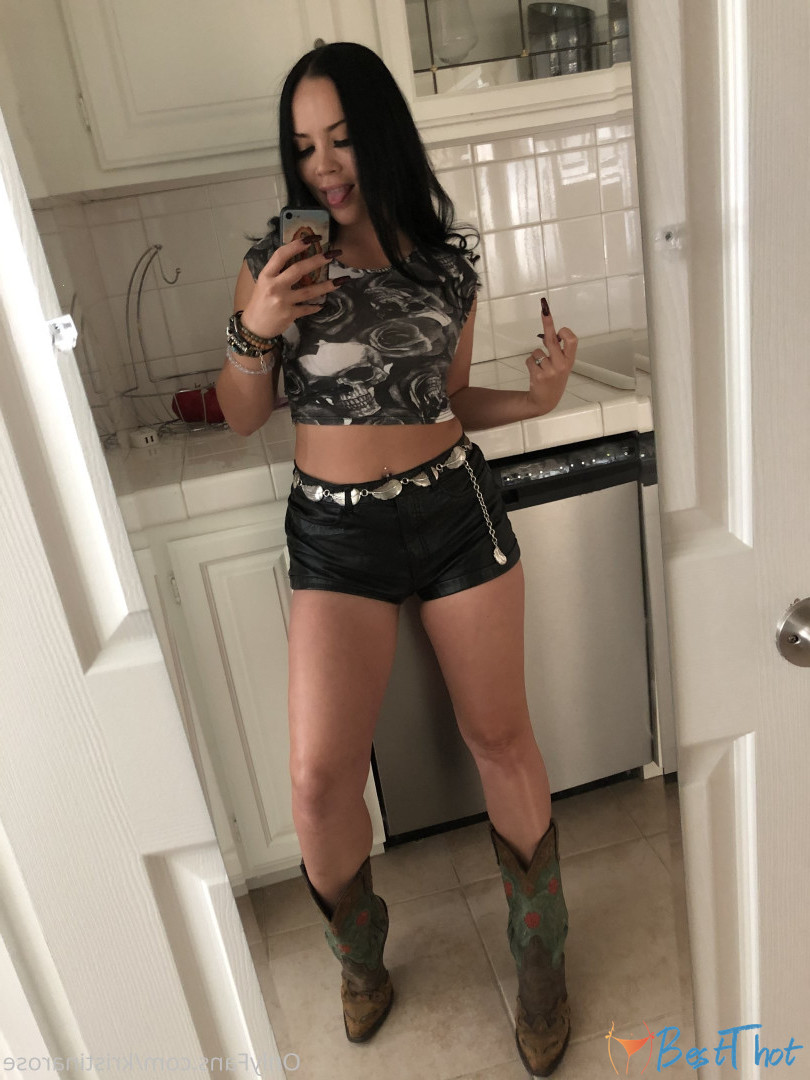 Photo by kristinarose published on December 13,2024 08:04:06 - BestThots