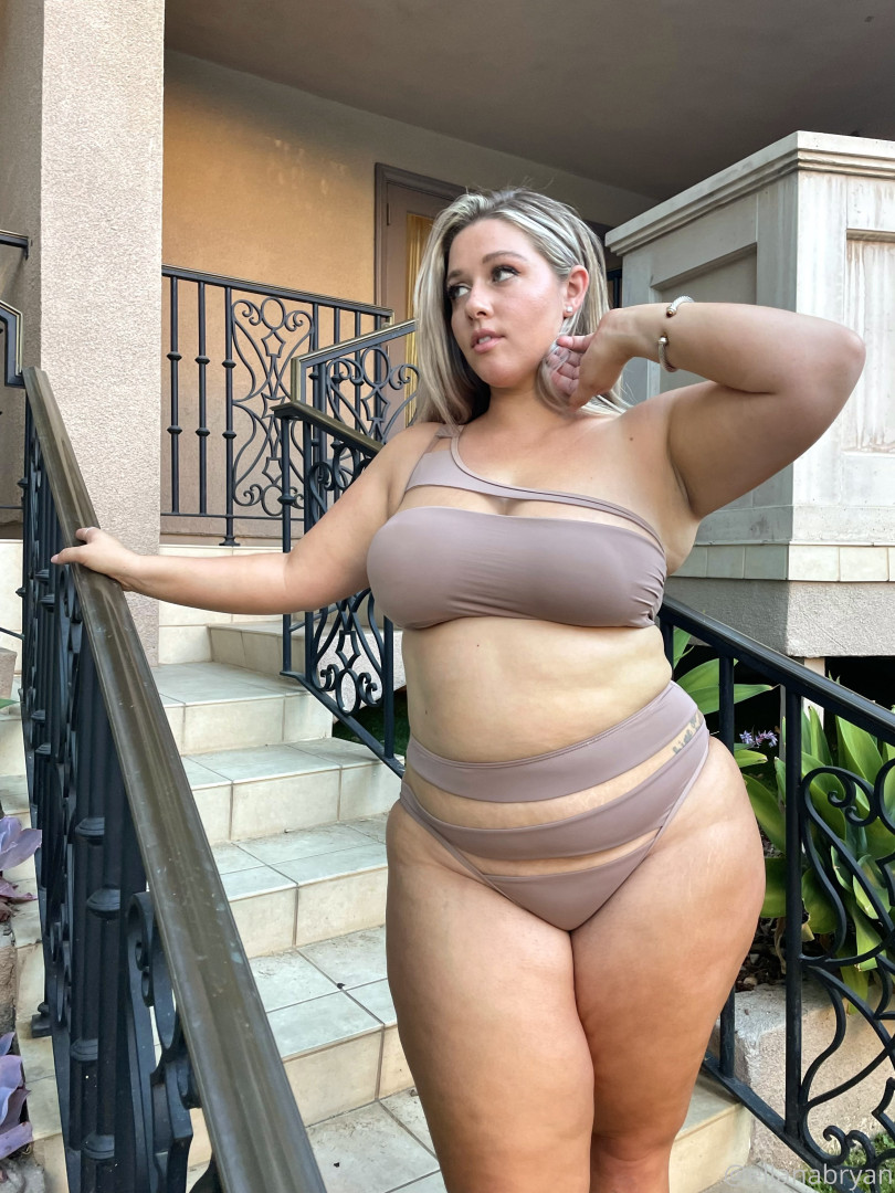 Photo by ellanabryan published on June 2,2023 15:22:17 - BestThots