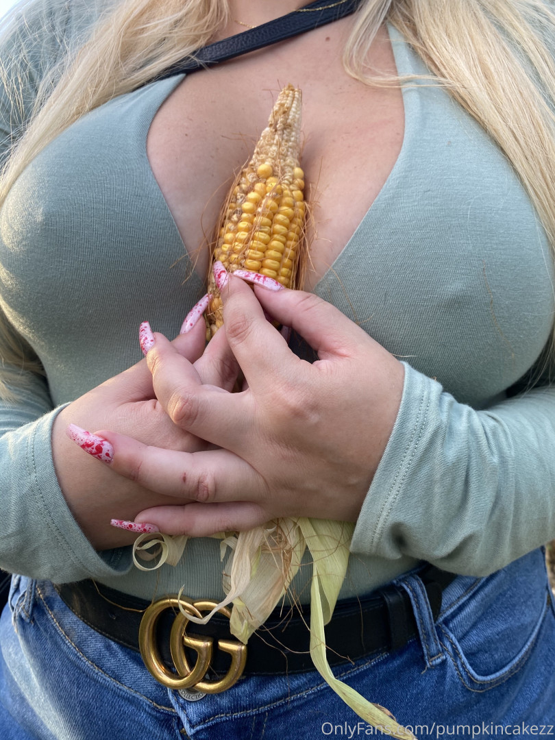 Photo by pumpkincakezz published on July 27,2023 19:24:04 - BestThots