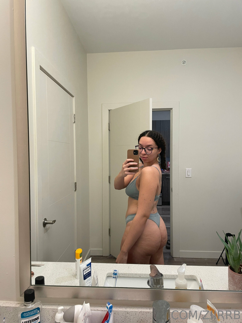 Photo by ziirrb published on October 15,2023 23:43:03 - BestThots