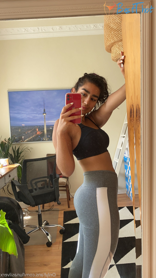 Photo by lunasilverx published on December 10,2024 16:28:28 - BestThots