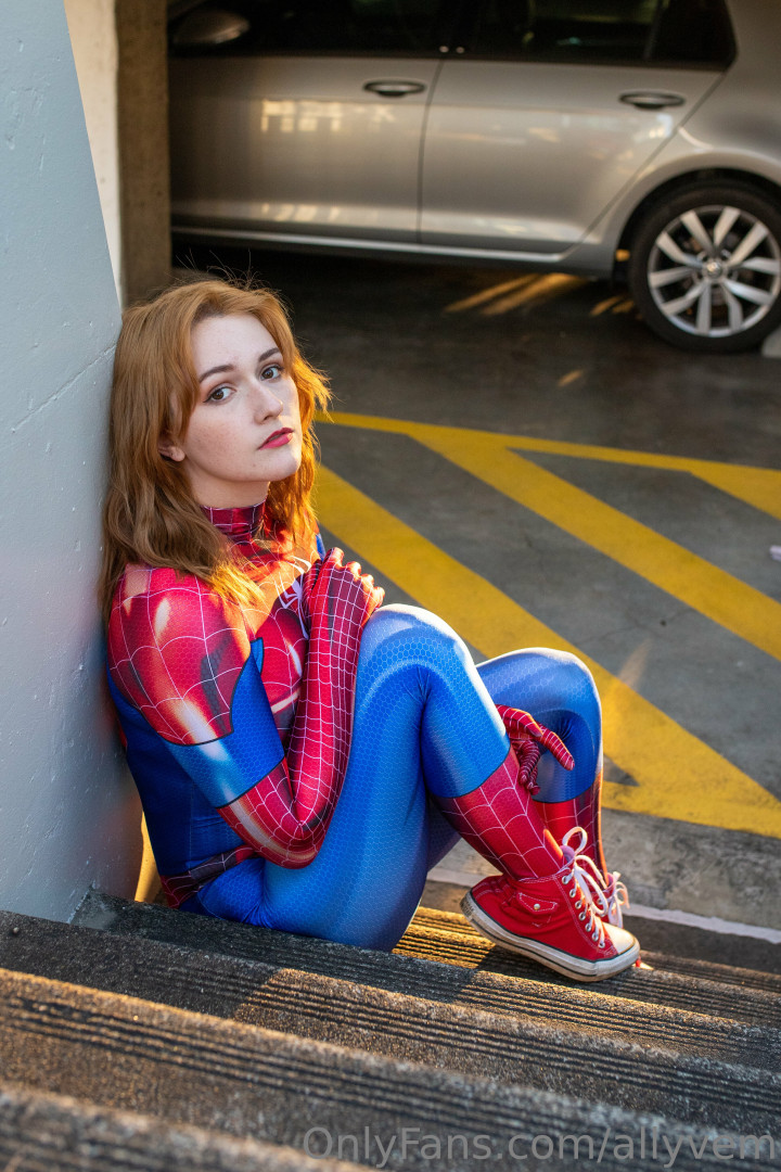 Photo by allyvem published on November 19,2023 21:20:08 - BestThots