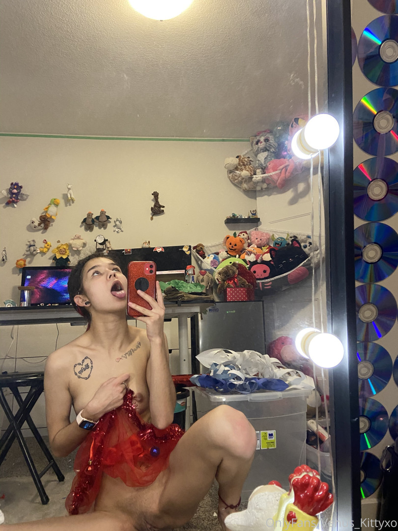 Photo by venus_kittyxo published on July 1,2023 10:06:33 - BestThots