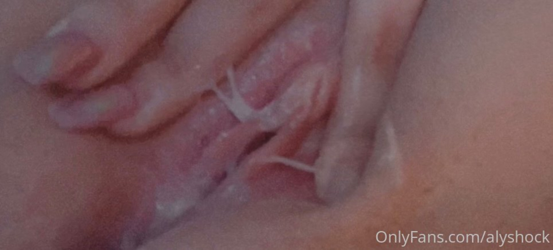 Photo by yourfavbustybrat published on May 15,2023 19:01:11 - BestThots