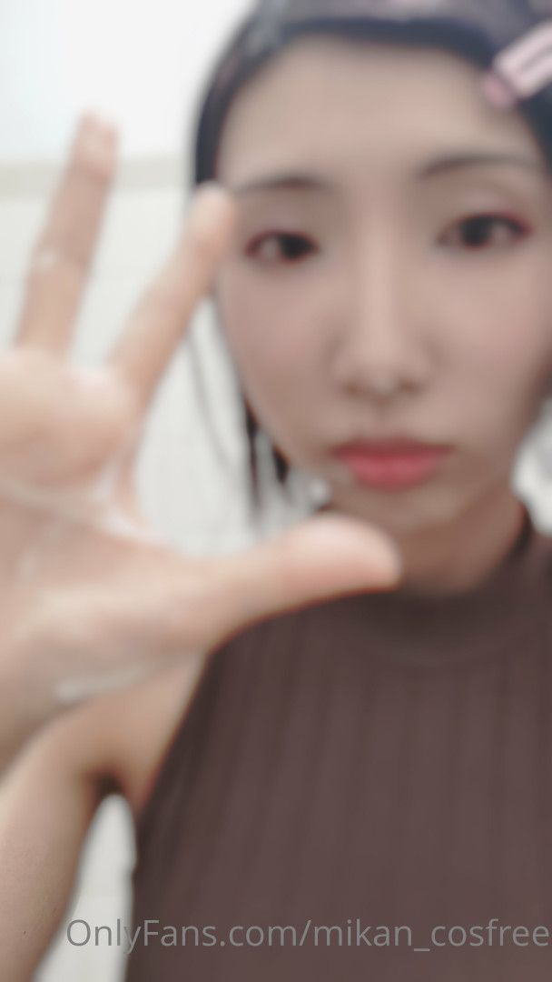 Photo by mikan_cosfree published on October 12,2023 21:39:02 - BestThots