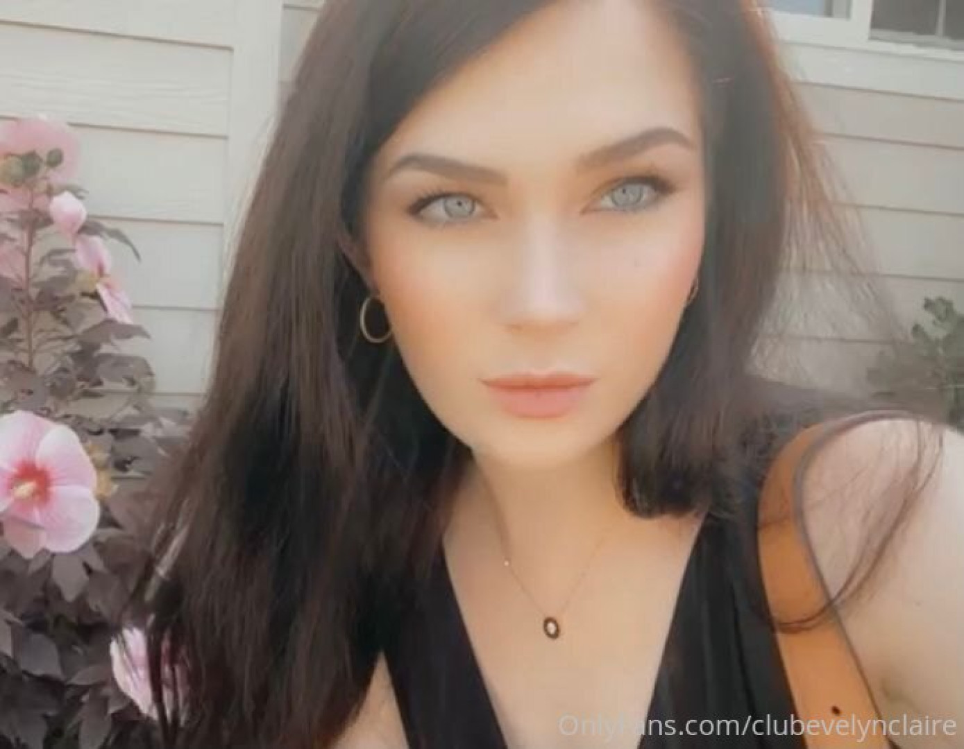 Photo by clubevelynclaire published on July 31,2023 11:57:21 - BestThots