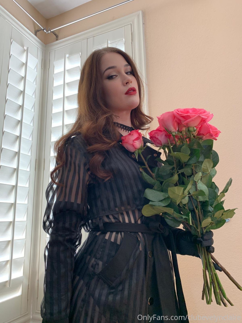 Photo by clubevelynclaire published on July 31,2023 12:04:16 - BestThots