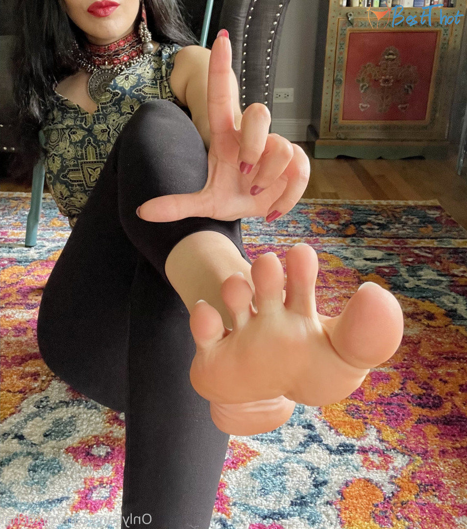 Photo by mxdchai published on December 18,2024 05:06:27 - BestThots