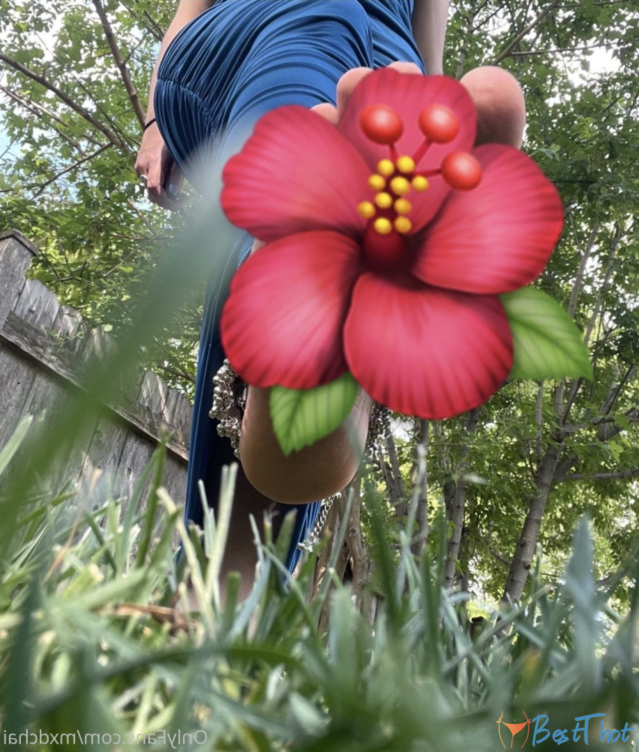 Photo by mxdchai published on December 18,2024 05:06:31 - BestThots