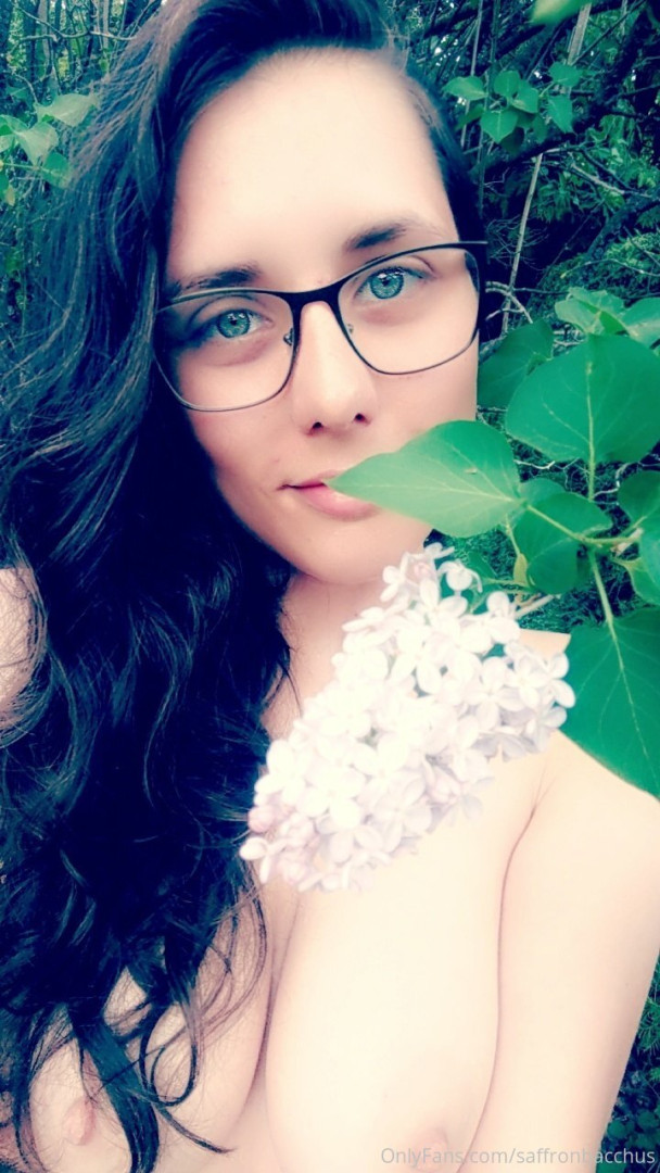 Photo by saffronbacchus published on June 5,2023 17:23:26 - BestThots