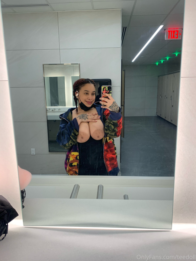 Photo by bbgmickey published on May 30,2023 14:10:34 - BestThots