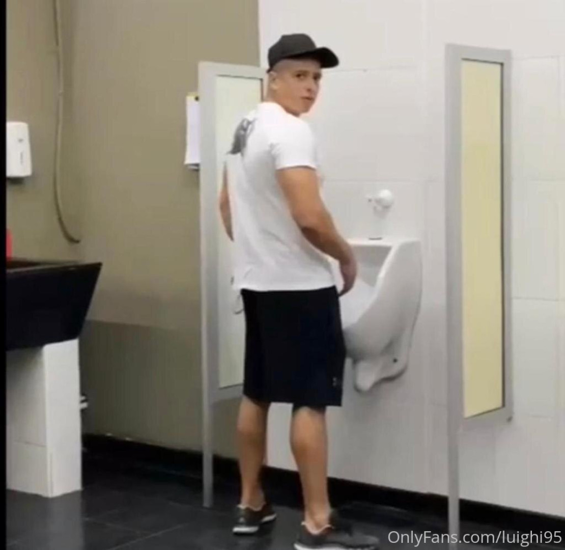 Photo by luighi95 published on October 14,2023 10:52:47 - BestThots