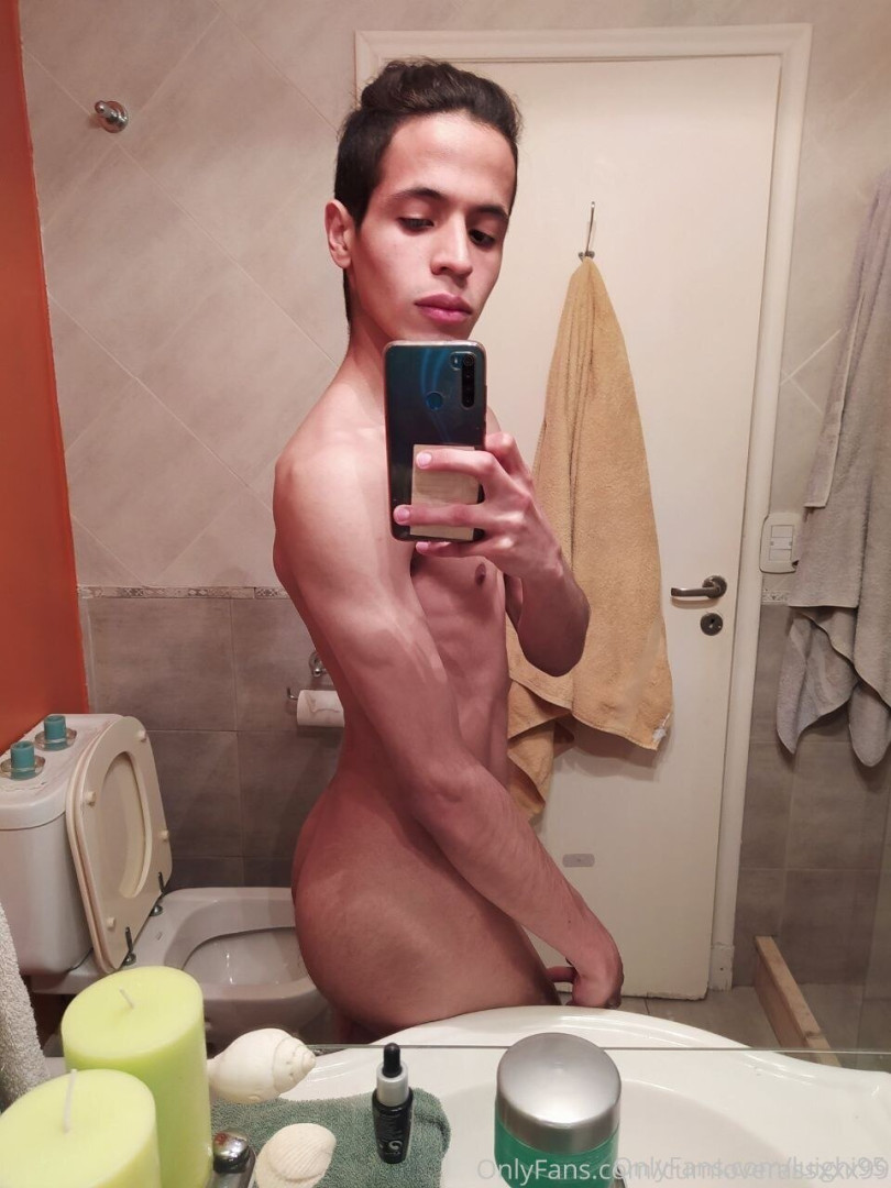 Photo by luighi95 published on October 14,2023 19:49:12 - BestThots