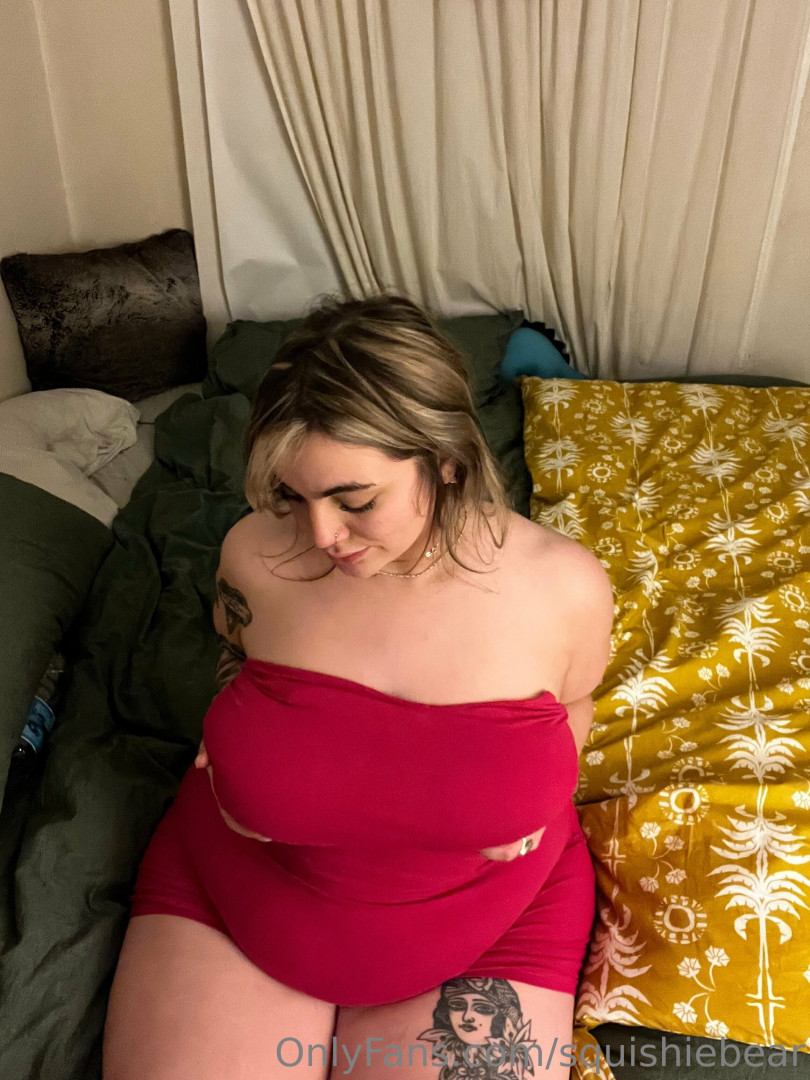 Photo by squishiebear published on May 17,2023 16:54:26 - BestThots