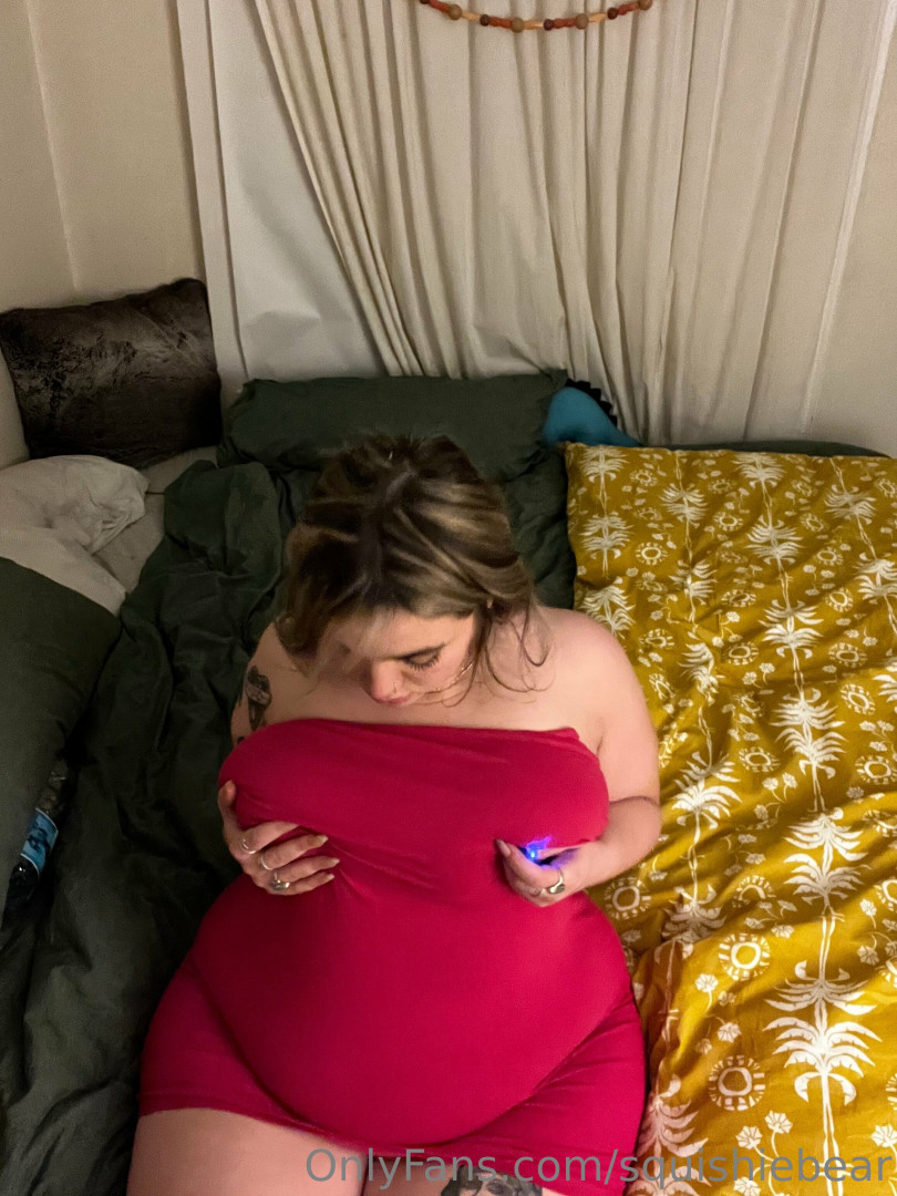 Photo by squishiebear published on May 17,2023 16:54:58 - BestThots