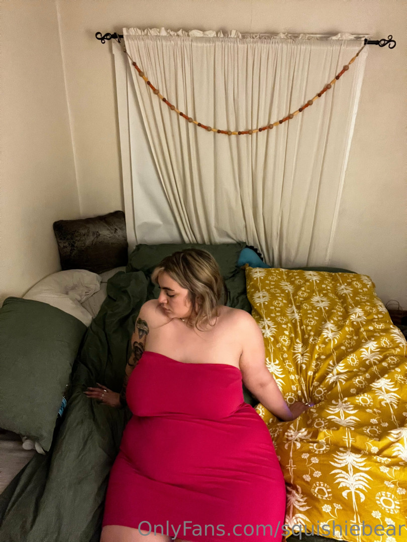 Photo by squishiebear published on May 17,2023 16:55:07 - BestThots