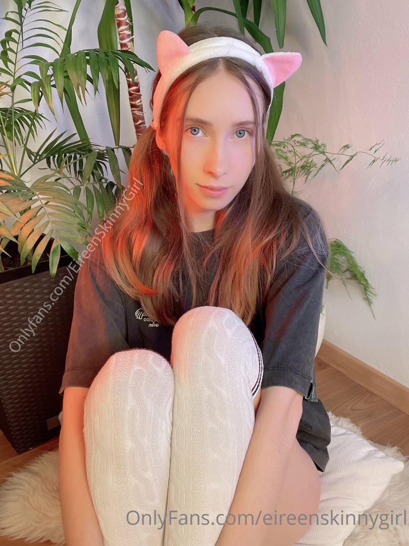 Photo by eireenskinnygirl published on July 13,2023 19:07:35 - BestThots