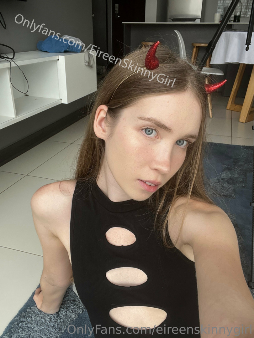 Photo by eireenskinnygirl published on October 15,2023 23:58:52 - BestThots