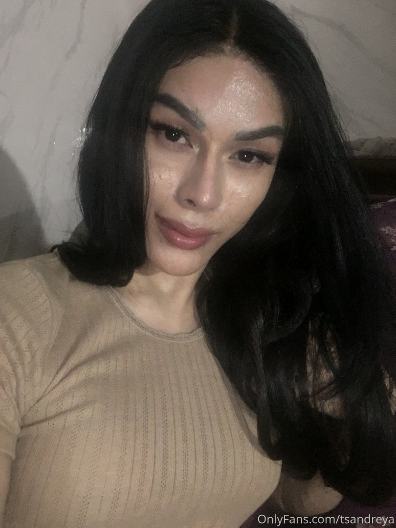 Photo by tssabrinaanndrey published on October 14,2023 20:03:15 - BestThots
