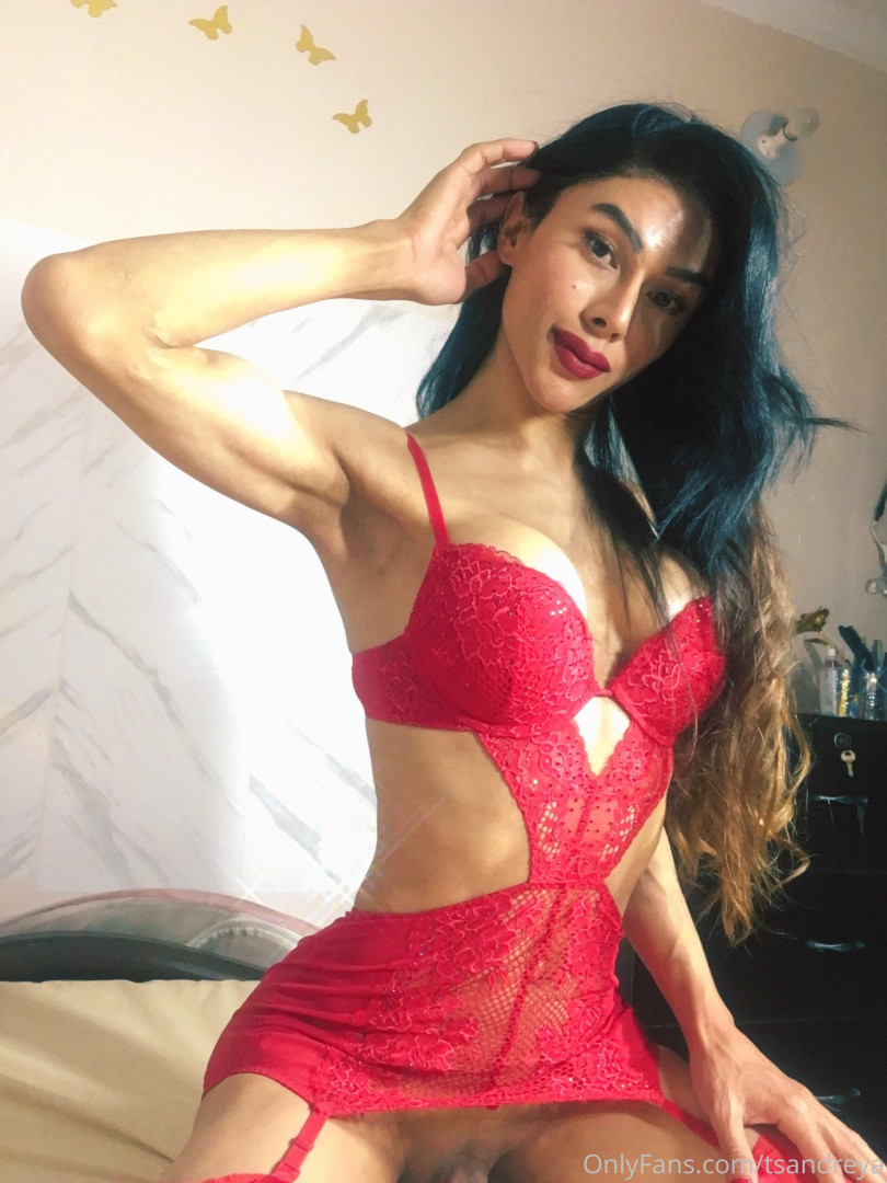 Photo by tssabrinaanndrey published on October 14,2023 22:20:04 - BestThots