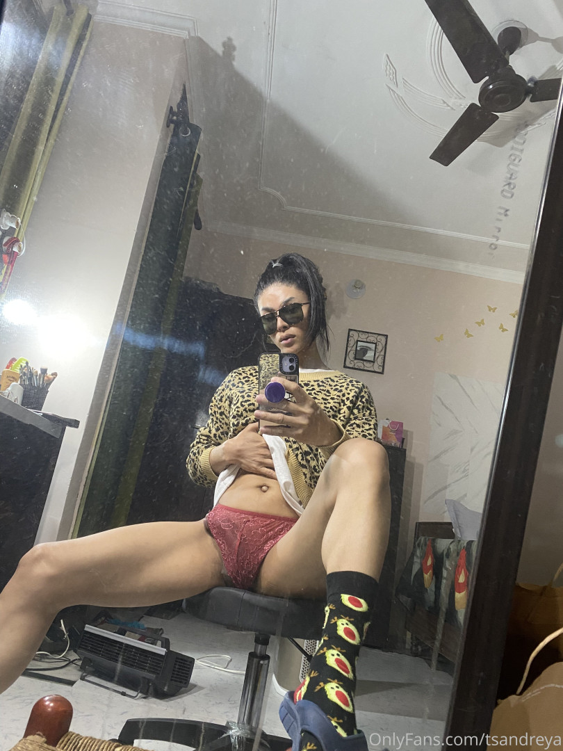Photo by tssabrinaanndrey published on October 14,2023 22:43:24 - BestThots