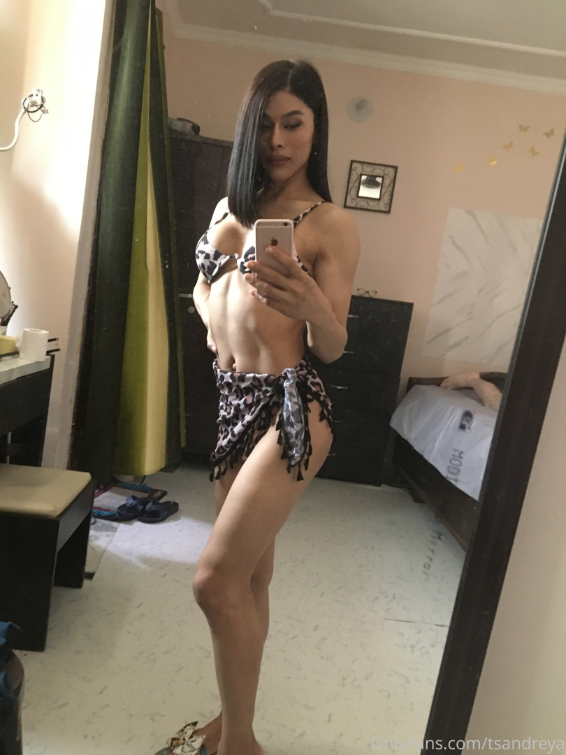 Photo by tssabrinaanndrey published on October 15,2023 00:15:22 - BestThots
