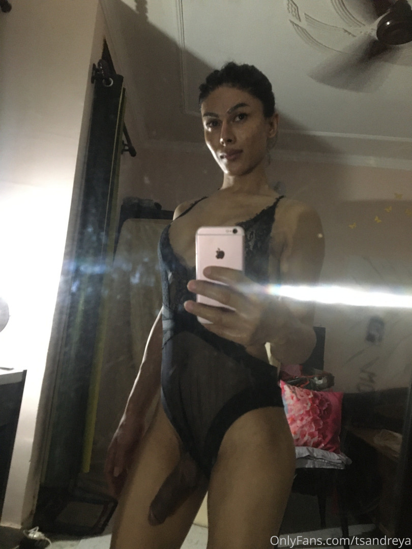 Photo by tssabrinaanndrey published on October 15,2023 02:29:19 - BestThots
