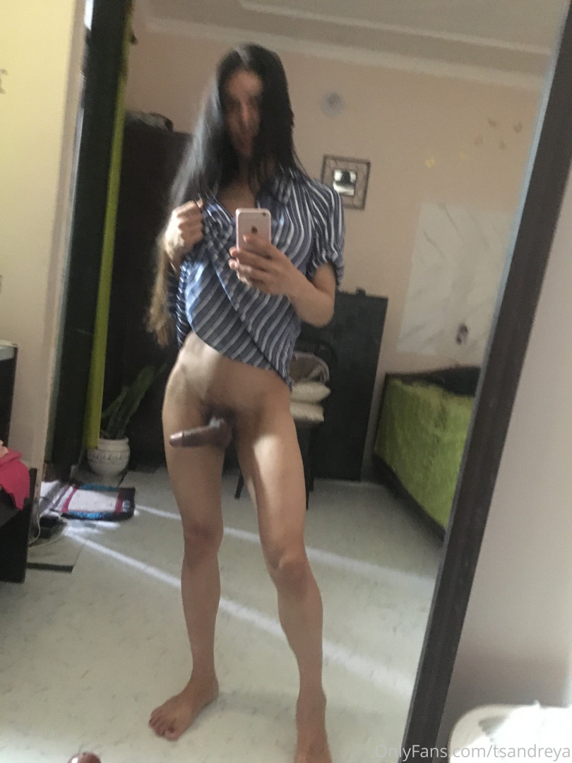 Photo by tssabrinaanndrey published on October 15,2023 03:36:08 - BestThots