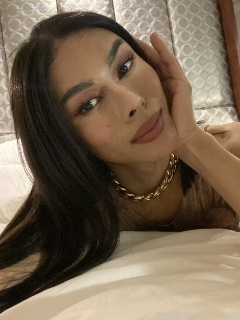 Photo by tssabrinaanndrey published on October 15,2023 04:28:46 - BestThots