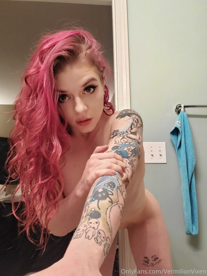 Photo by vermilionvixen published on October 16,2023 20:18:08 - BestThots