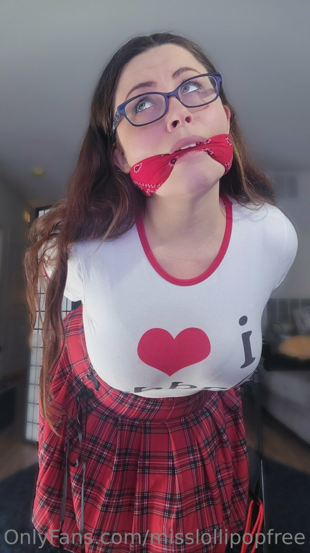 Photo by misslollipopfree published on May 20,2023 23:37:24 - BestThots