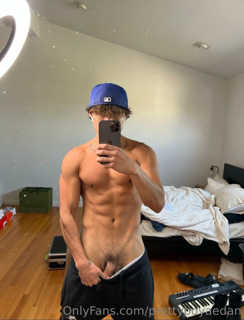 Photo by prettyboyaedan published on July 5,2023 15:13:56 - BestThots