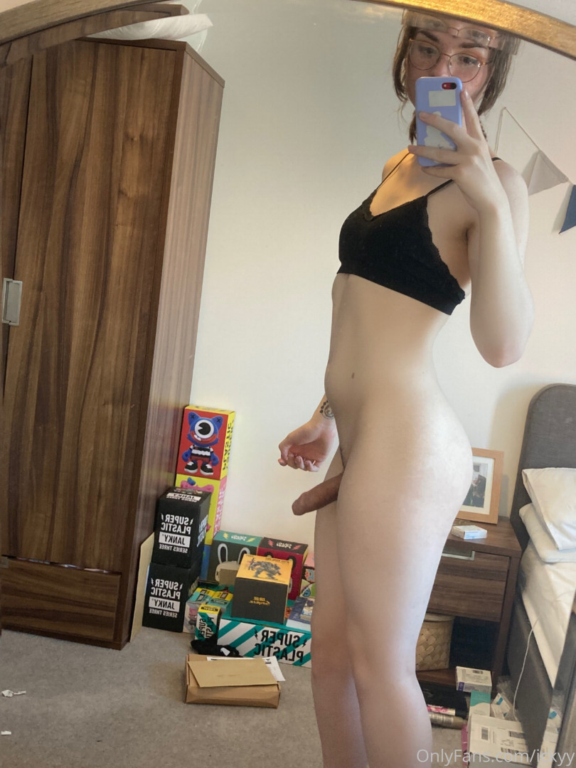 Photo by ickyy published on August 31,2023 04:18:29 - BestThots