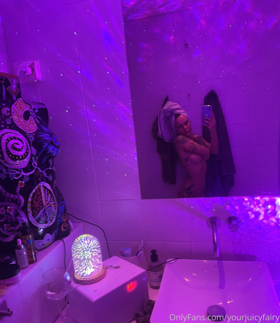 Photo by yourjuicyfairy published on August 9,2023 09:30:18 - BestThots