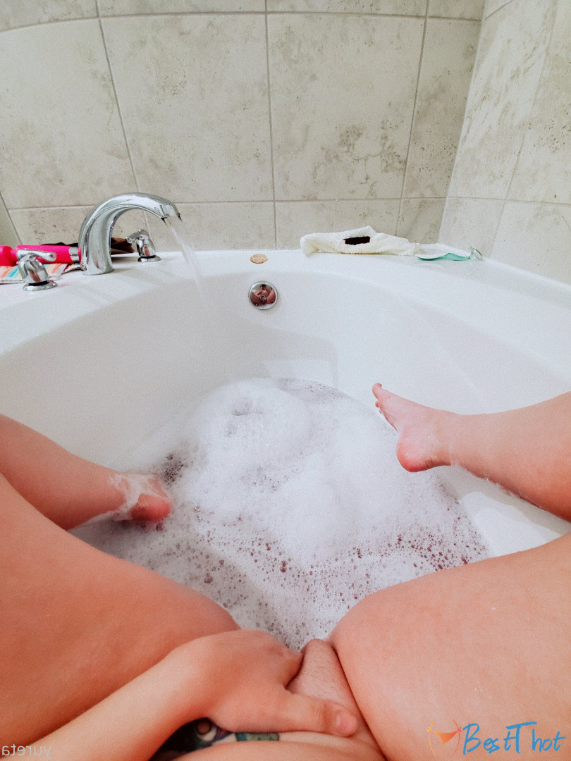 Photo by yureta published on December 14,2024 12:05:31 - BestThots