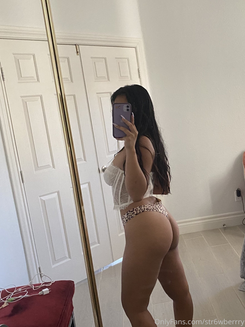 Photo by str6wberrry published on May 17,2023 15:03:17 - BestThots