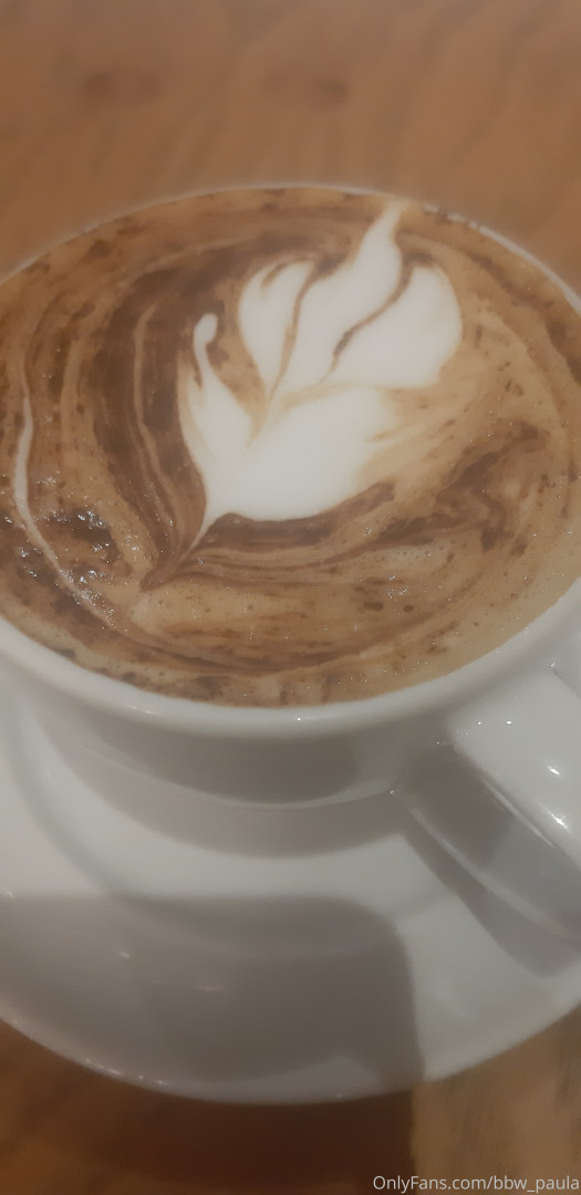 Photo by bbw_paula published on December 10,2023 10:30:31 - BestThots