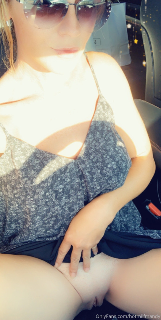 Photo by prettynaughtywife published on October 12,2023 23:48:00 - BestThots