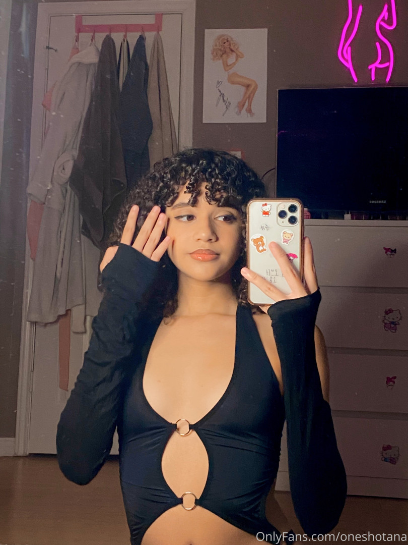 Photo by oneshotana published on October 12,2023 18:51:26 - BestThots