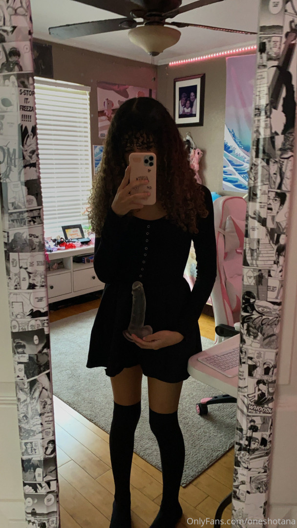 Photo by oneshotana published on October 12,2023 20:50:18 - BestThots