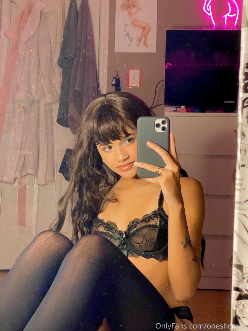 Photo by oneshotana published on October 12,2023 21:32:37 - BestThots
