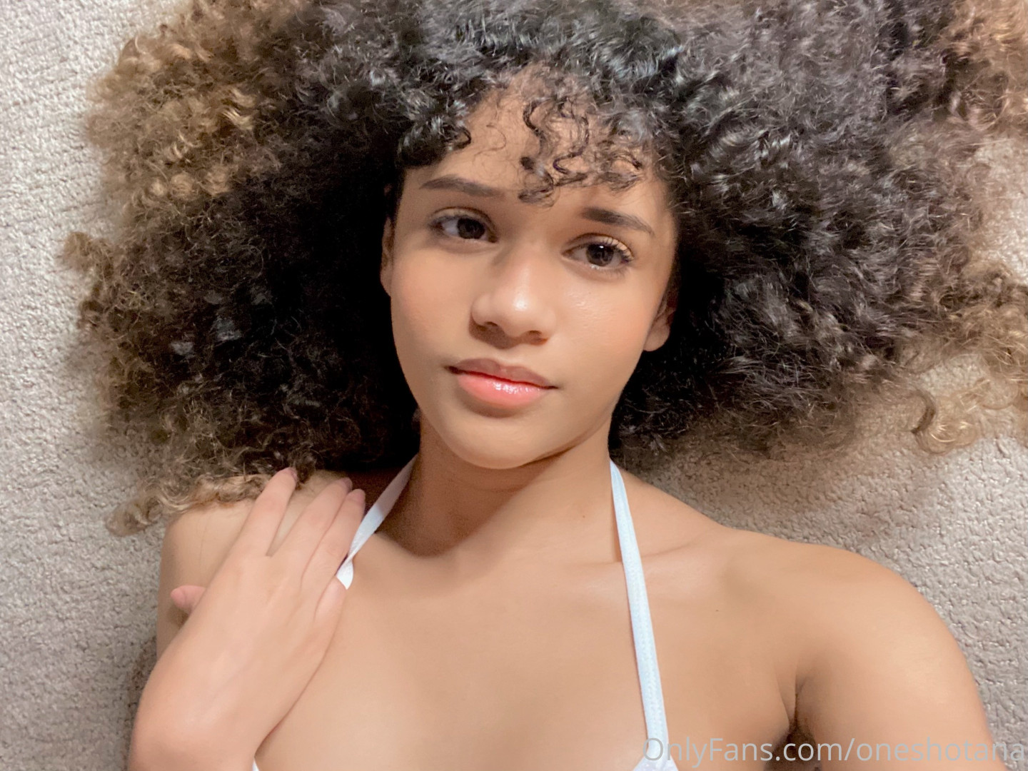 Photo by oneshotana published on October 12,2023 23:50:26 - BestThots