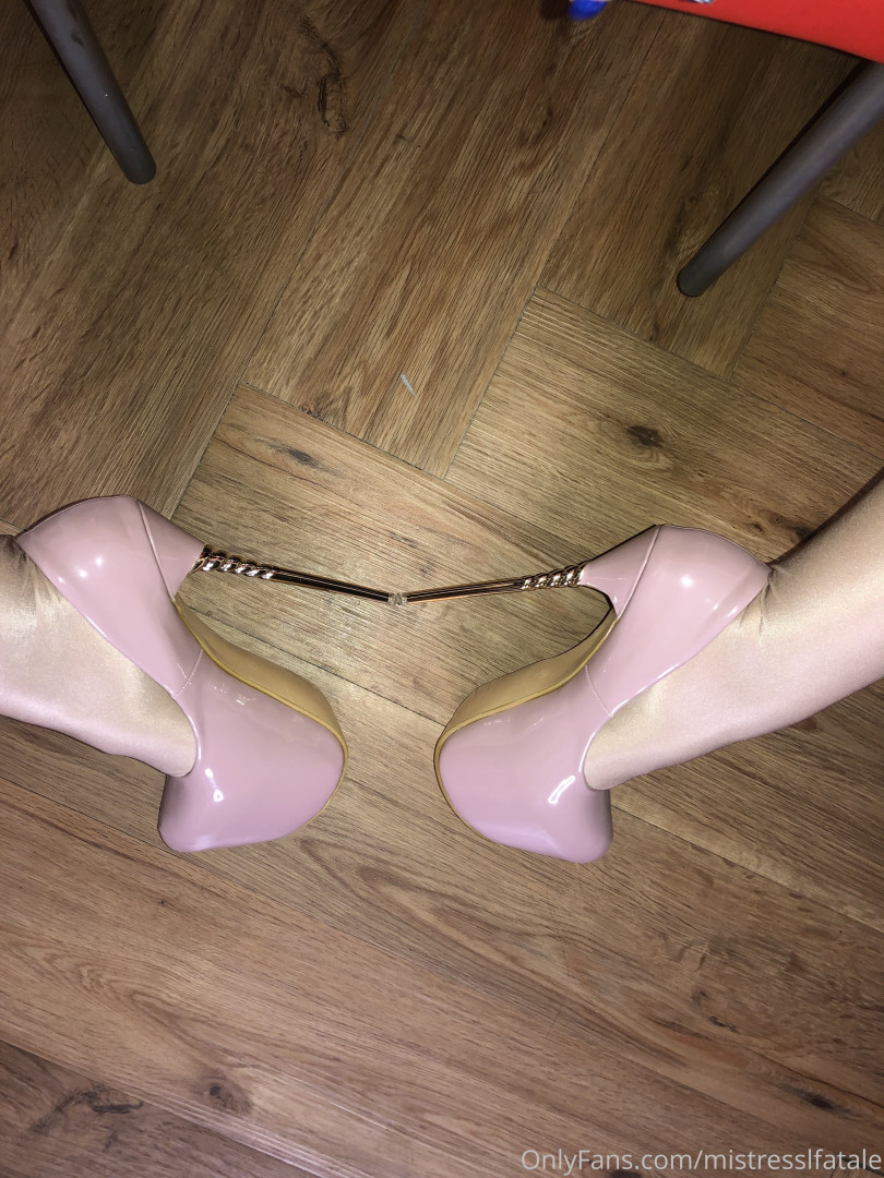 Photo by mistresslfatale published on October 16,2023 10:30:06 - BestThots