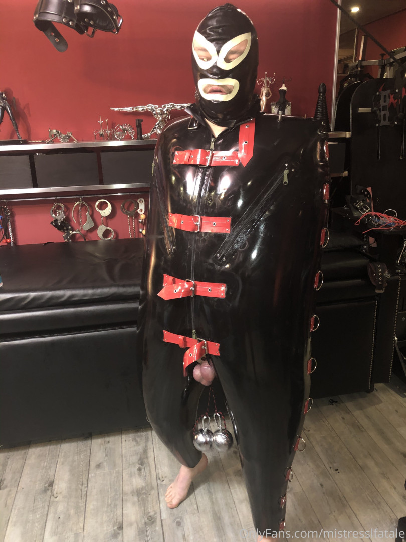 Photo by mistresslfatale published on October 16,2023 10:48:34 - BestThots