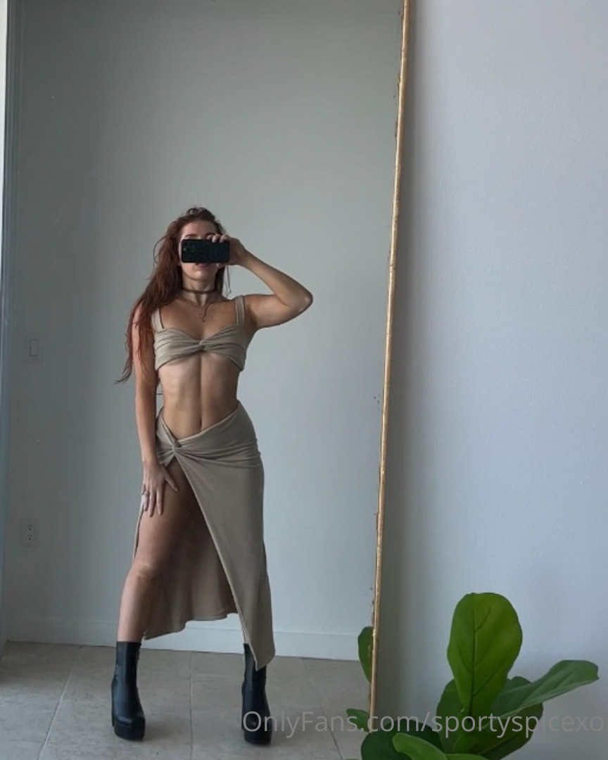 Photo by sportyspicexo published on October 16,2023 15:09:48 - BestThots