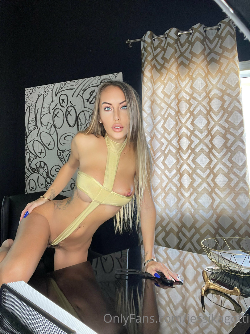 Photo by jessikagotti published on July 11,2023 03:33:17 - BestThots